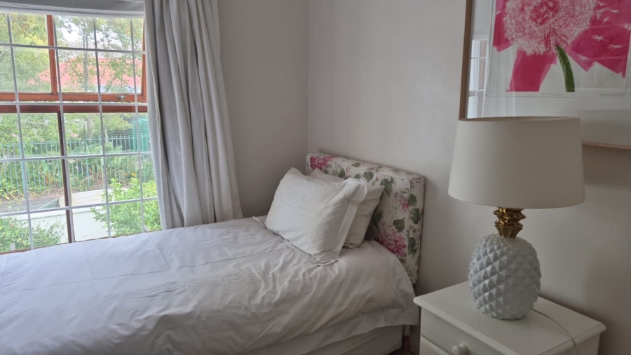 To Let 2 Bedroom Property for Rent in Claremont Western Cape